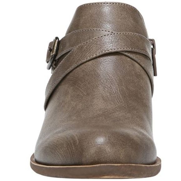 LifeStride Velocity 2.0 Adley Bootie (taupe - Picture 4 of 4